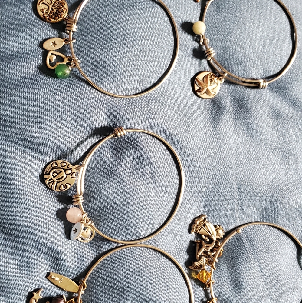 Ladies bracelets